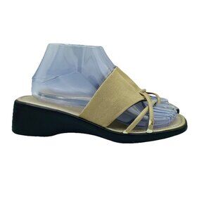 New Twist Shoes Womens Size 7.5 Beige Strappy Sandals Heels Open Toe Shoe